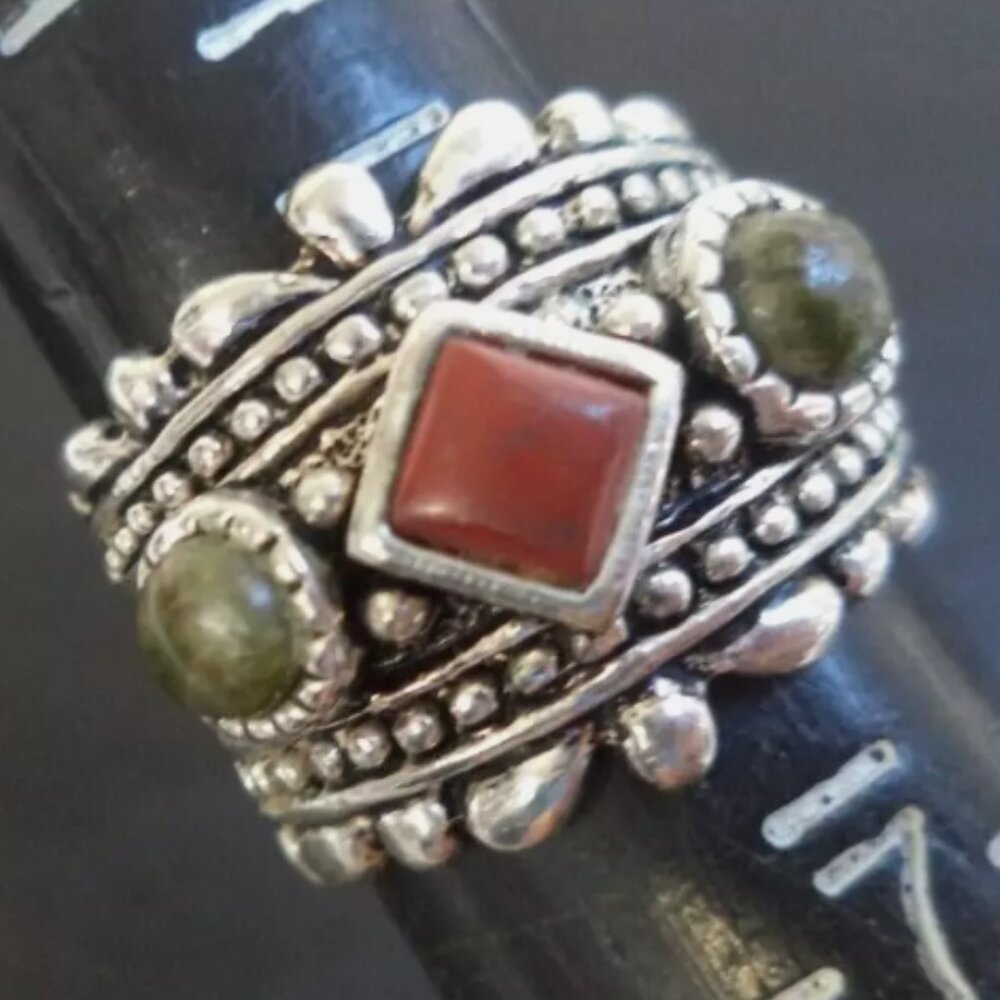 VINTAGE ESTATE SIGNED PREMIER DESIGNS SZ 6 RING 1982